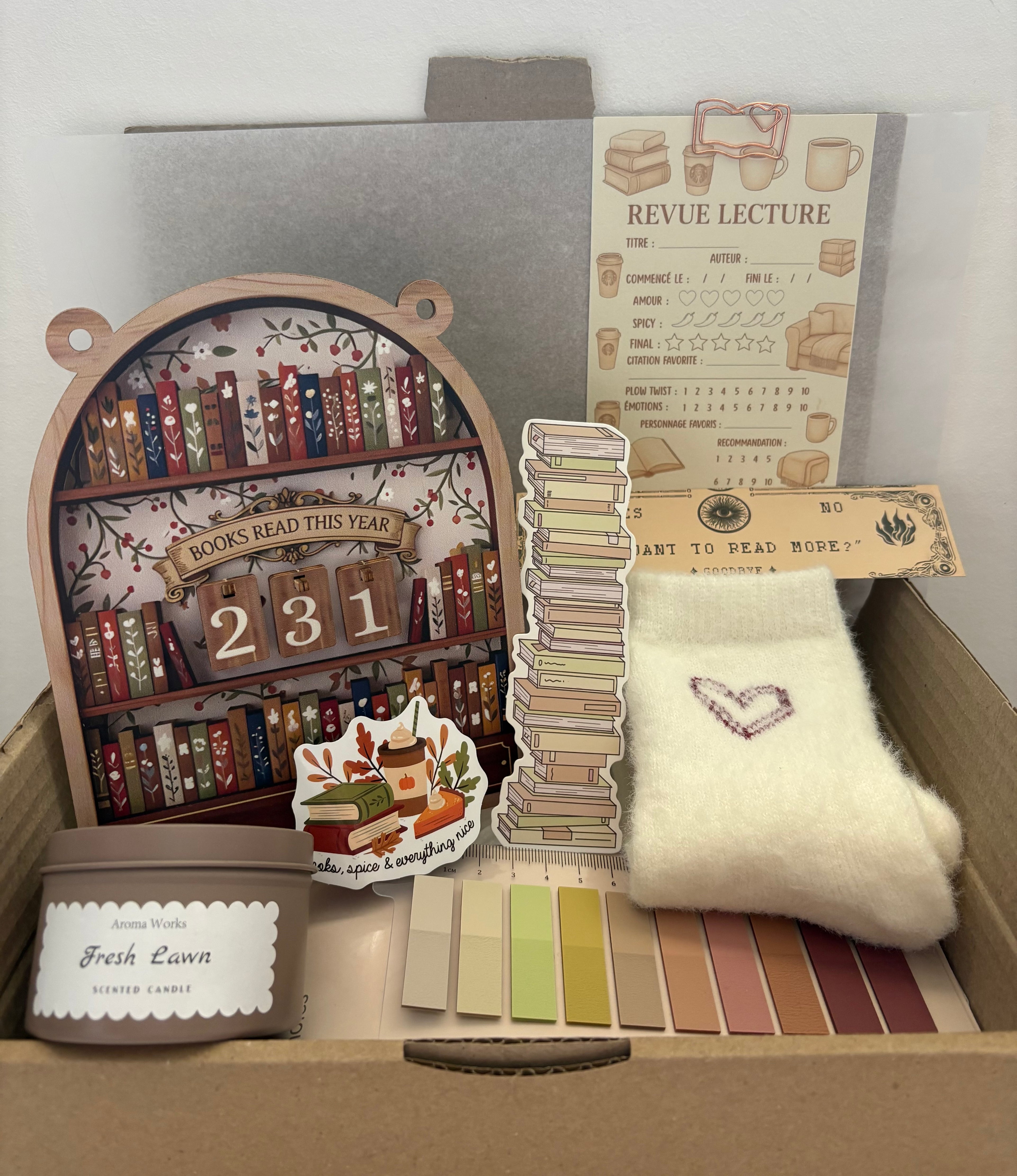 Box décoration bibliothèque et accessoires 🧦