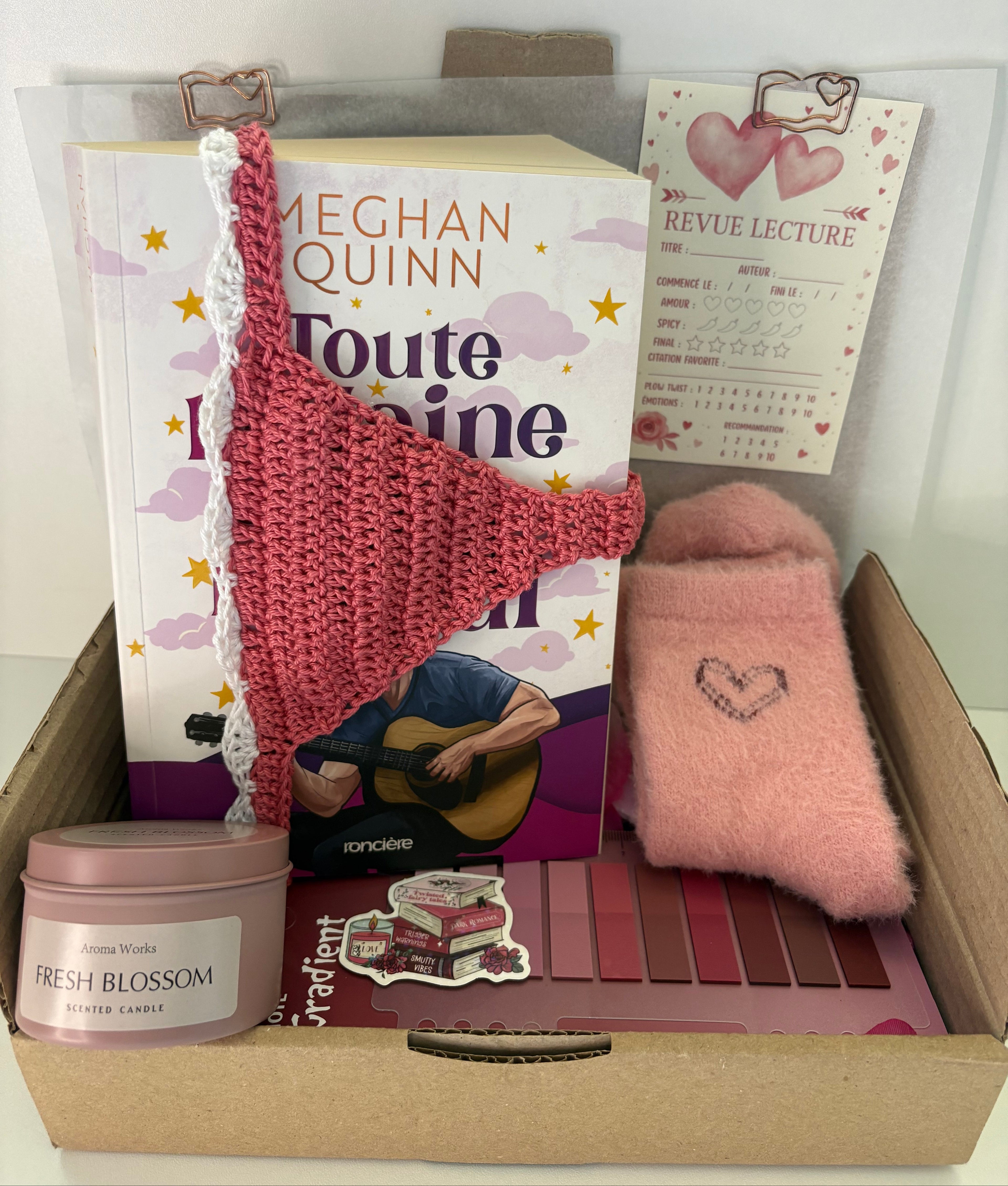 Box lecture  Romance String marque page 🫦